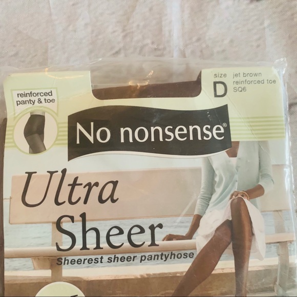 No Nonsense Jet Brown Size D Pantyhose 